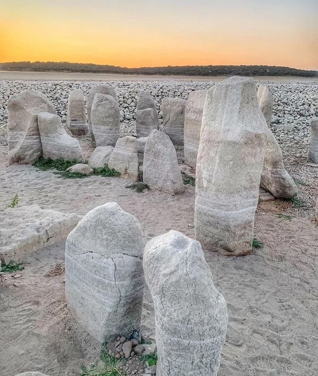 Ancient Giants: The Dolmen of Guadalperal’s Enigmatic Stones