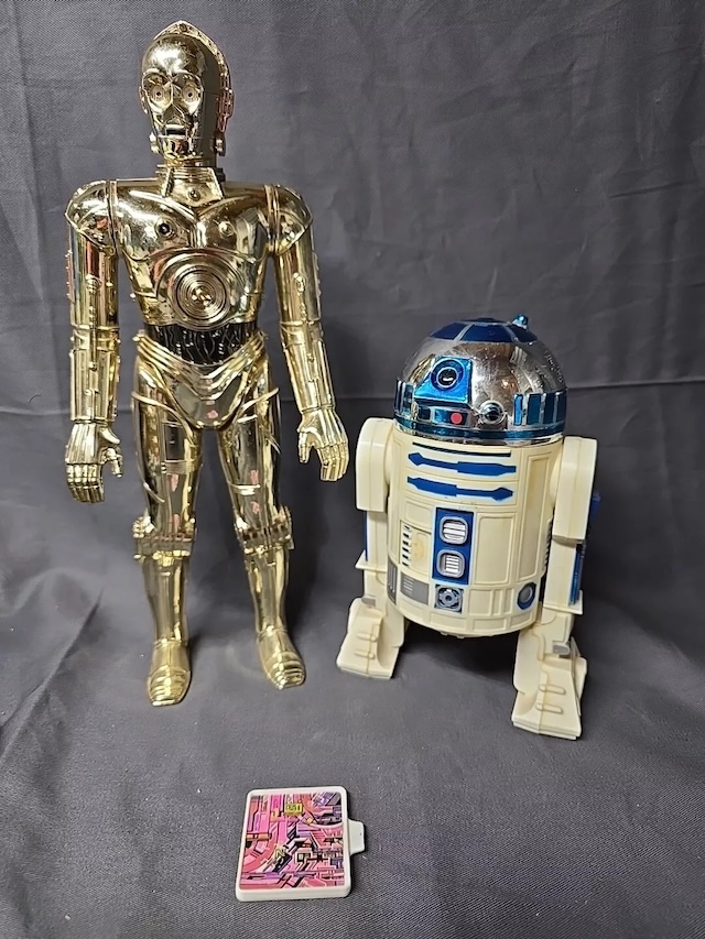 C-3PO and R2-D2: The Beloved Droids of the Star Wars Universe