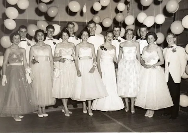 Prom Dresses in the 1950s