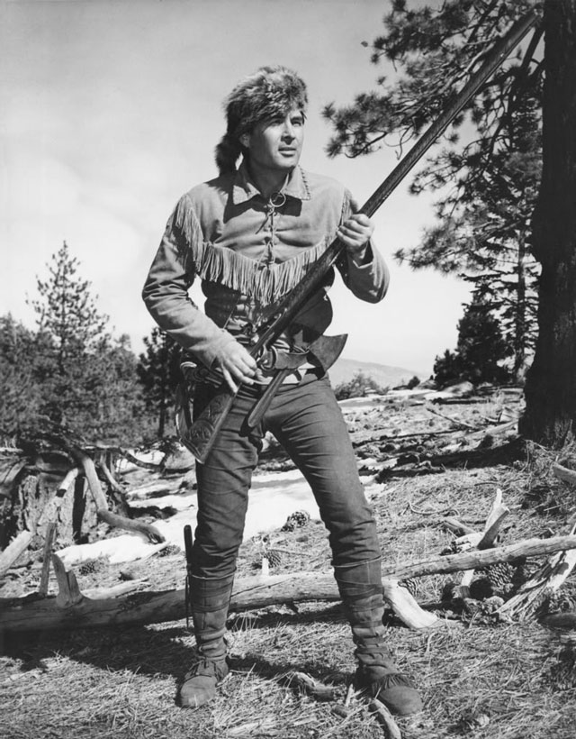 Fess Parke as Daniel Boone