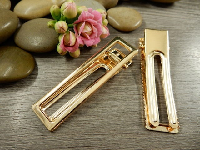 Not just functional, but also stylish! These golden vintage hairpin clips add a touch of elegance to any hairstyle