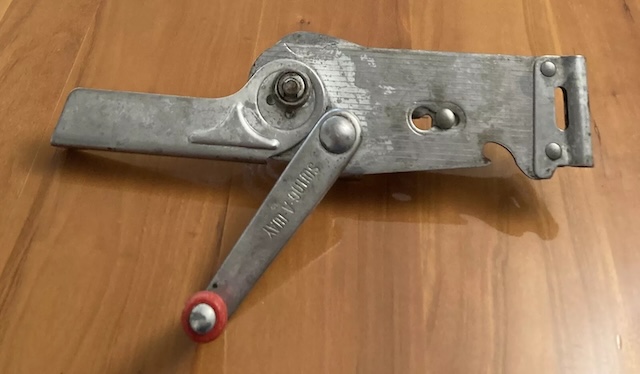 The simplicity of the design, yet incredibly effective in getting the job done—this is why the Swing-A-Way can opener became a household staple