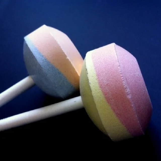 Whether you preferred sweet or sour, the Sweet Tart Double Lollies always had the perfect balance to make every bite exciting!