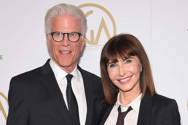 In 1995, she met actor Ted Danson and married in 1995, forming one of Hollywood’s most enduring and beloved couples