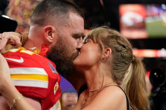 A romantic moment: Taylor Swift and Travis Kelce share a kiss after a game, adding more fuel to the media frenzy surrounding their relationship