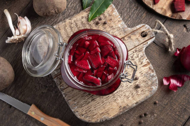 Step 5: Pickling the Beets