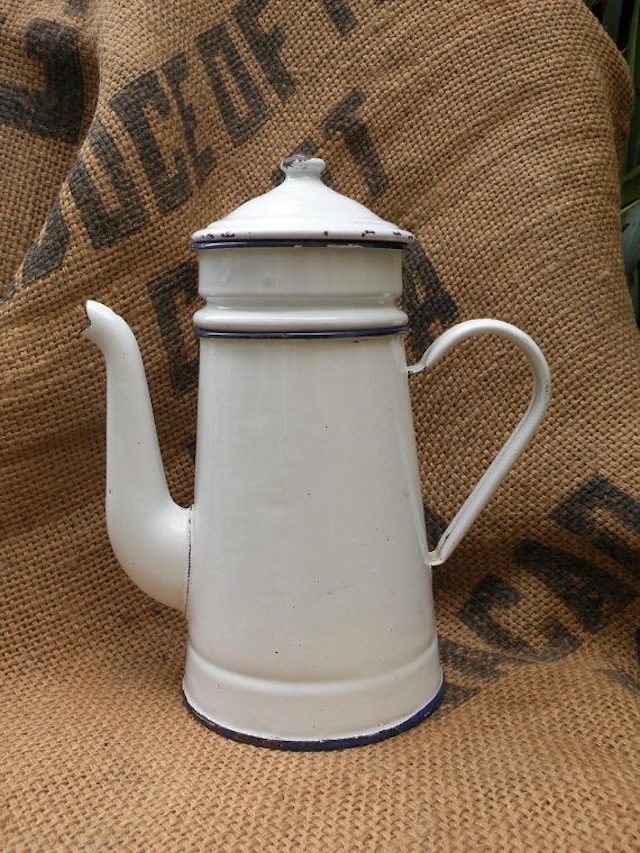 The Enamelware Coffee Pot was also an unforgettable part of World War II