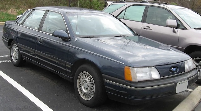 A 1986 Ford Taurus