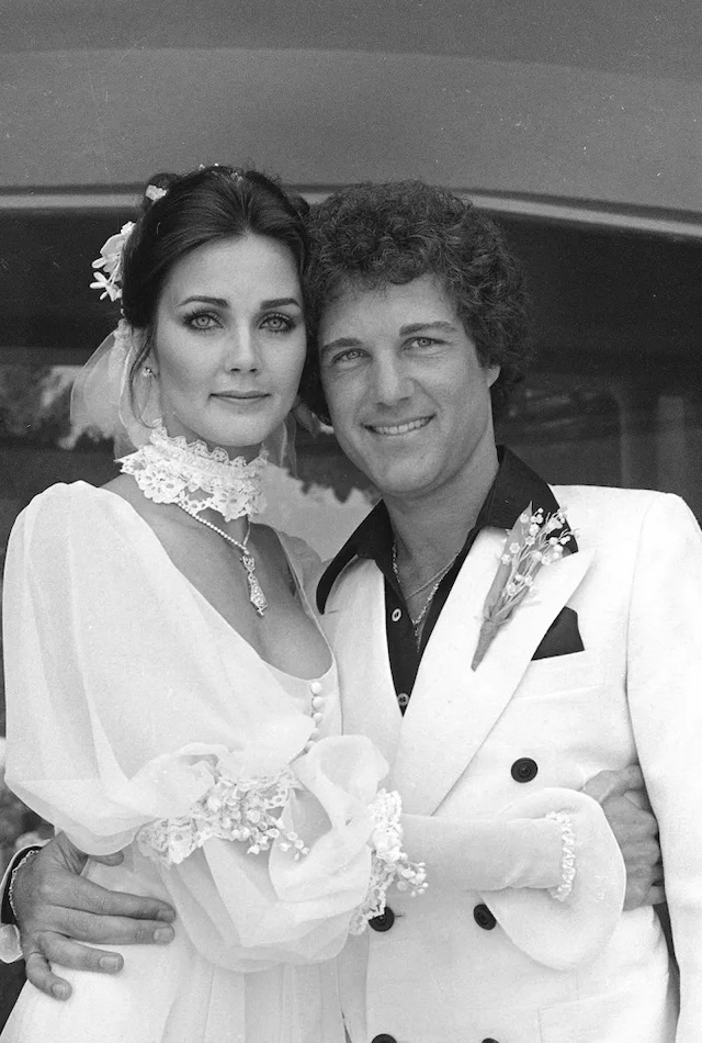 Lynda dazzled in white at her 1977 wedding to Ron Samuels, whom she divorced in 1982. She remarried Robert A. Altman in 1984