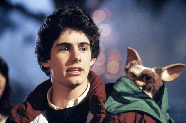 Zach Galligan as Billy Peltzer