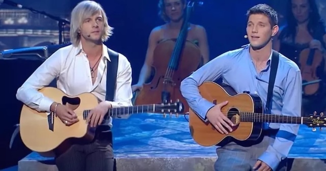 Irish group Celtic Thunder delivers a fresh, emotional take on 'The Sound of Silence