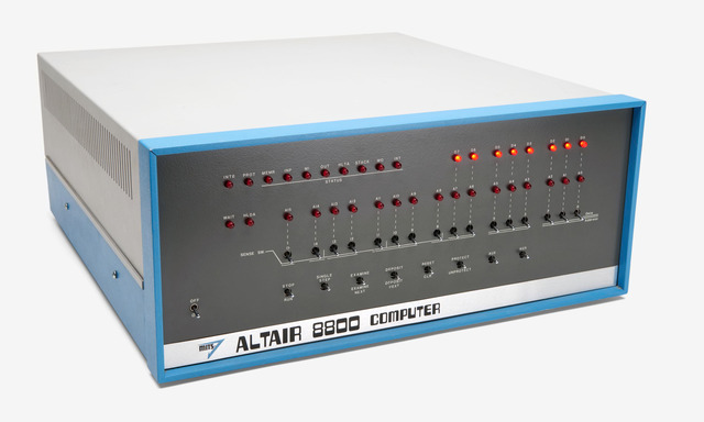 Altair 8800 (1975): The Dawn of the Home Computer Era