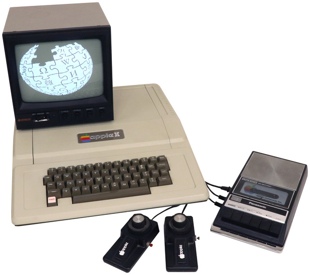 Apple II (1977): A Gateway for Future Game Developers