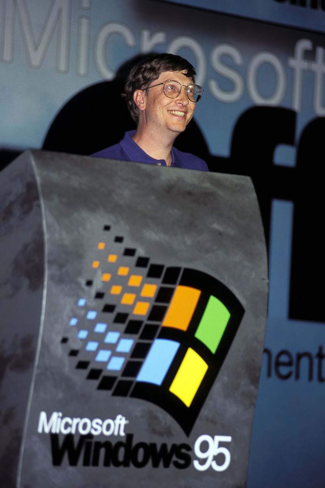 Bill Gates brings the Windows 95 hype to Madrid, Spain, as he unveils the operating system to eager audiences.