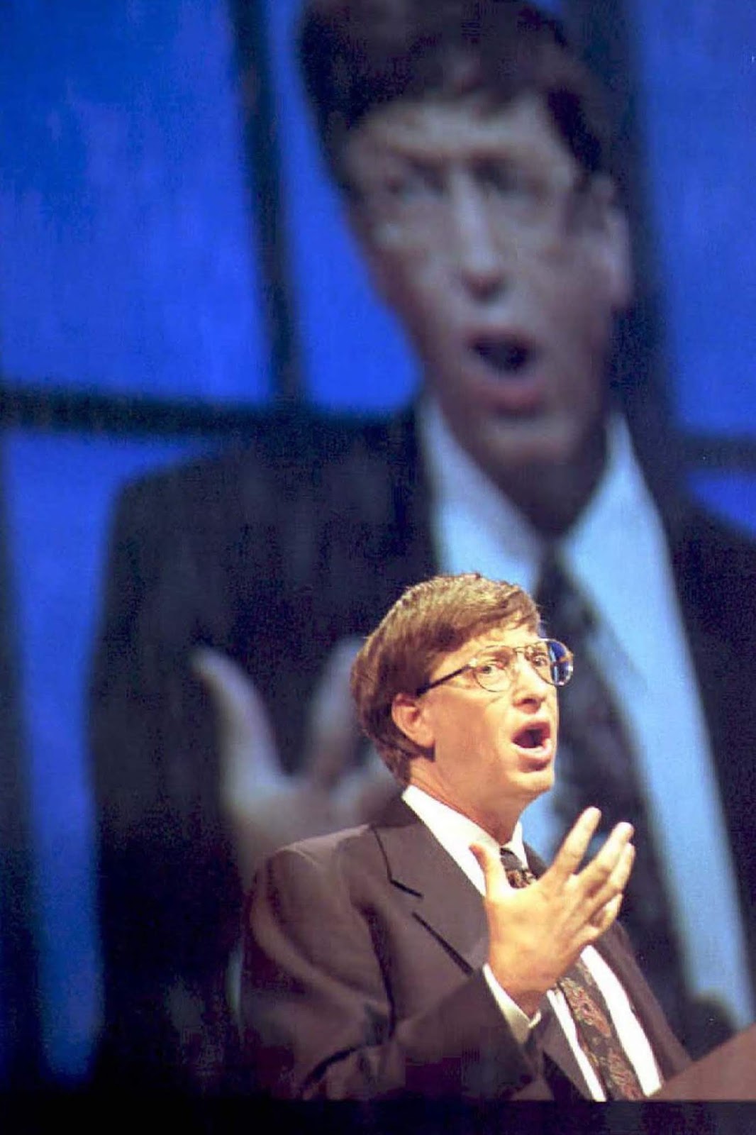 Microsoft CEO Bill Gates takes the stage at the Comdex Computer Show in Atlanta, Georgia, to announce the highly anticipated August 24 release of Windows 95.