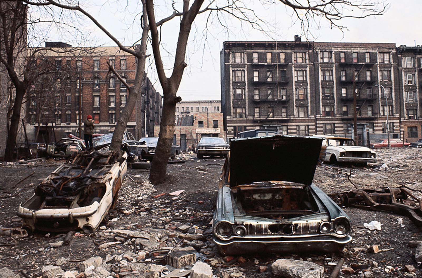 These haunting photographs from 1970s New York City expose the gritty reality of a metropolis teetering on the edge of economic and social collapse.