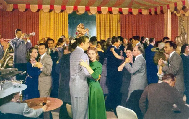 The Cirque Room at the Fairmont Hotel in San Francisco: where elegance meets excitement.
