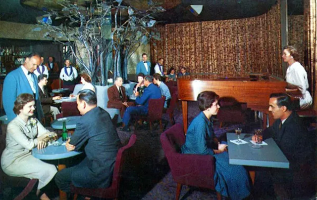 The Purple Tree Manger at Vanderbilt Hotel in New York: a classic spot with a modern twist.