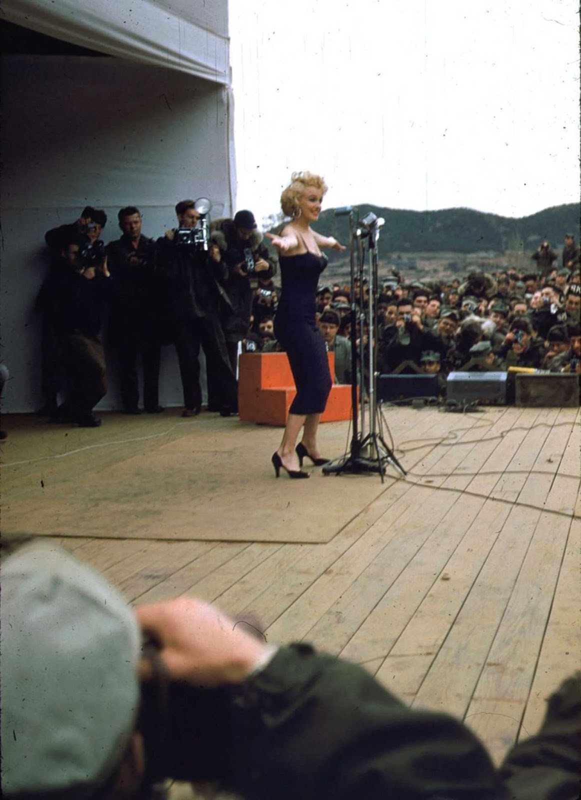 Despite the freezing February temperatures, she braved the cold with grace, much to the delight of the soldiers.