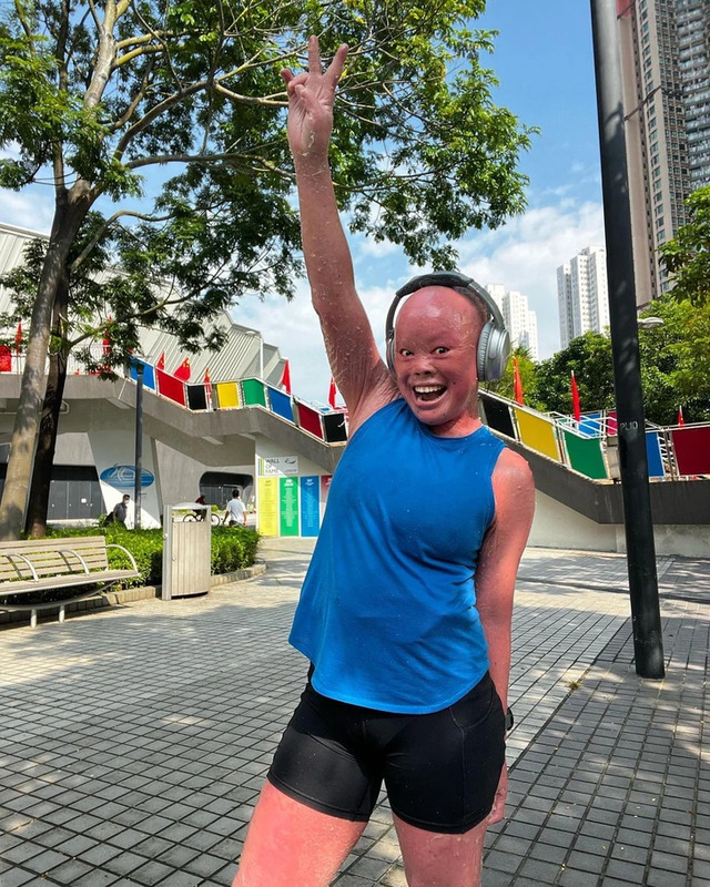 Encouraged by her father, Mui embraced rugby, a physically demanding and team-oriented sport.