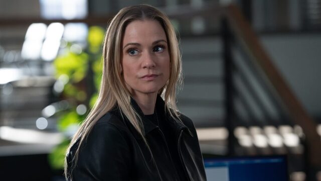 A Pregnancy Reveal: AJ Cook's Jacket Gave It Away
