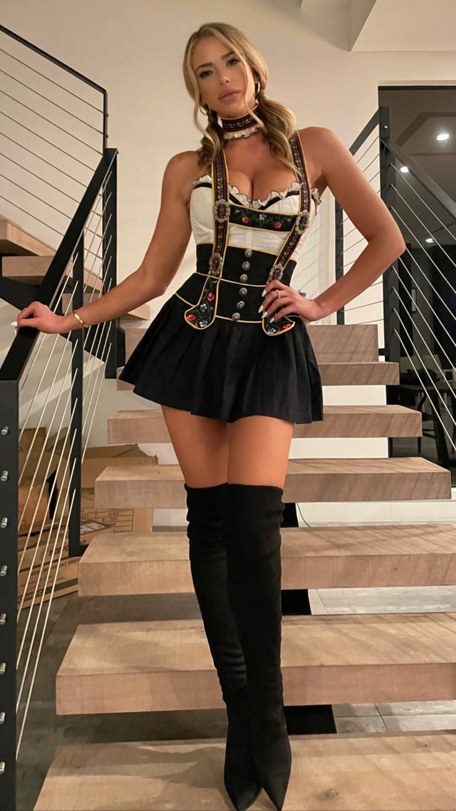 Antje rocks a bold, trendy look with confidence and edge.