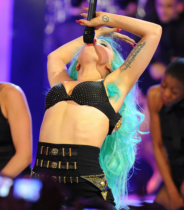 Lady Gaga: Turning Shock Into Art (2011)