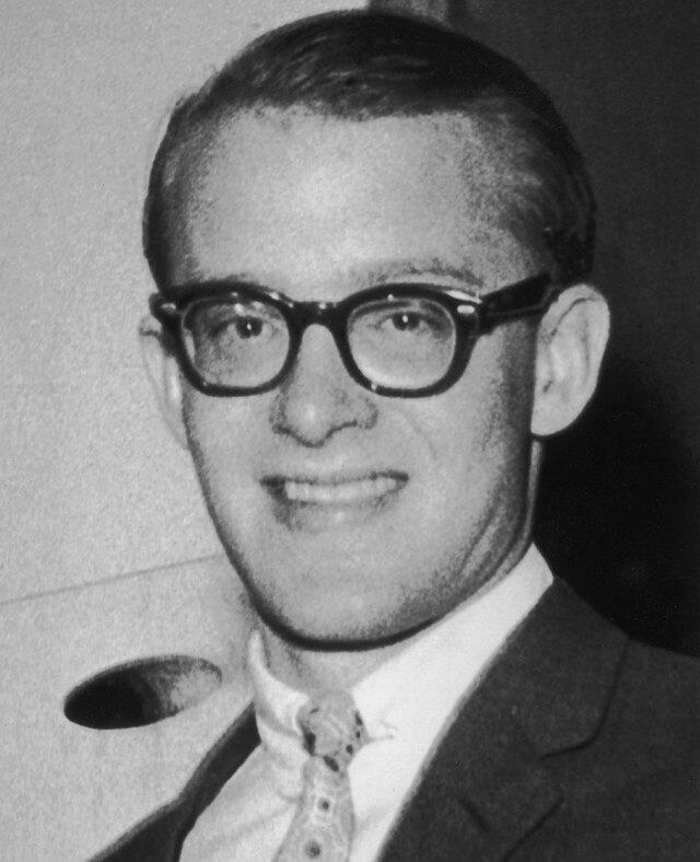 Michael Rockefeller – The Young Heir Lost Among New Guinea Tribes