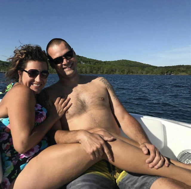 Optical Leg Trick on a Boat