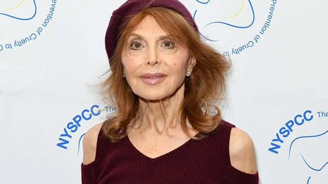 Rather than clinging to the illusion of eternal youth, she leaned into authenticity