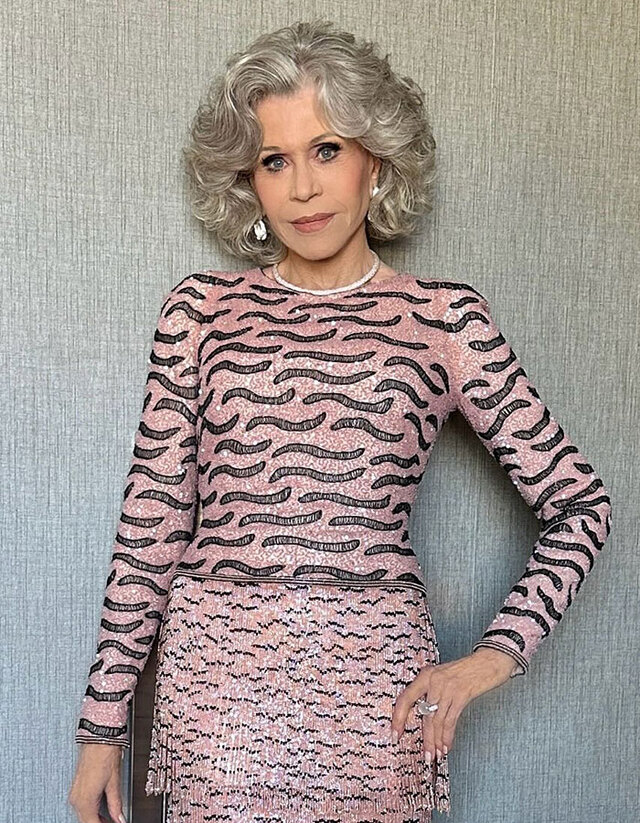 Jane Fonda continues to inspire at 87 by staying active, moisturized, and confident.