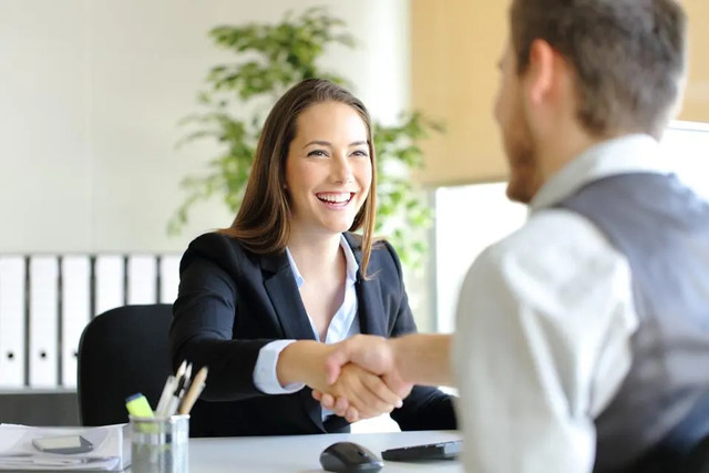 Listening Like a Pro: Turning Interviews into Conversations
