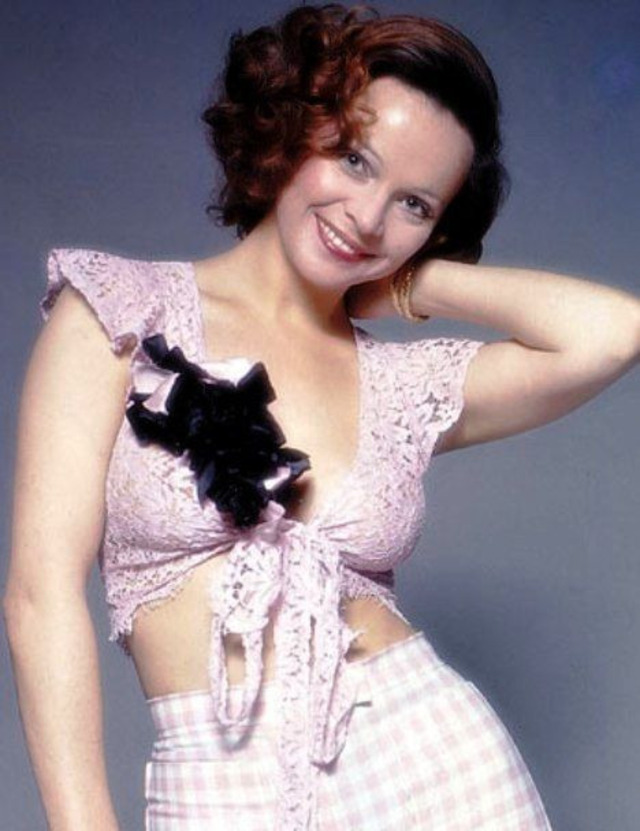 Born into a world still recovering from the ravages of war, Antonelli's early years were marked by resilience.