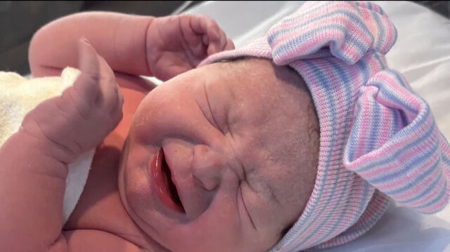 The nurse’s shocking revelation led to the swift delivery of Becca’s third child—a healthy baby girl named Carlee Evangeline,