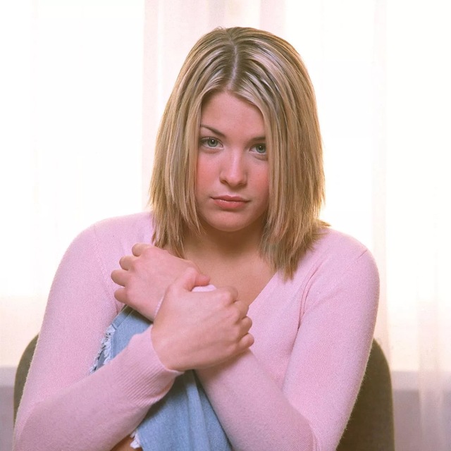 The role of Lisa required Gemma to portray a troubled teen struggling to find her place in a world filled with adversity.