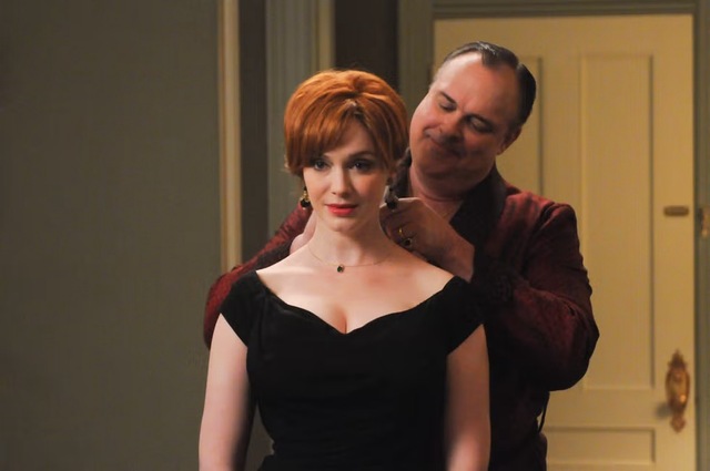 Christina Hendricks’s career-defining role came in 2007 when she was cast as Joan Holloway in the critically acclaimed series Mad Men.