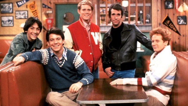 In 1974, Winkler’s career took a major turn when he was cast as Arthur Fonzarelli on Happy Days.