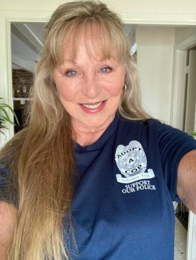 Marcy Hanson’s life and career serve as a reminder that true beauty, success, and influence come not from seeking the spotlight but from staying true to oneself.