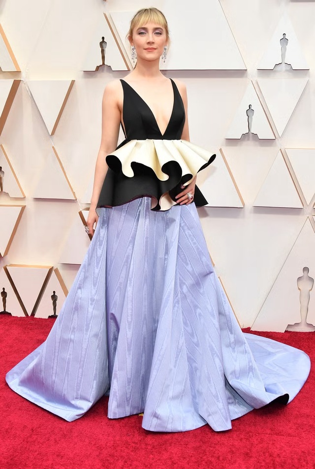 Saoirse Ronan’s black-and-blue Gucci gown featured a bodice repurposed from a dress she wore at the BAFTAs