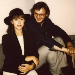 A Glimpse Before the Fame: Liam Neeson and Helen Mirren’s Rare 1984 Moment