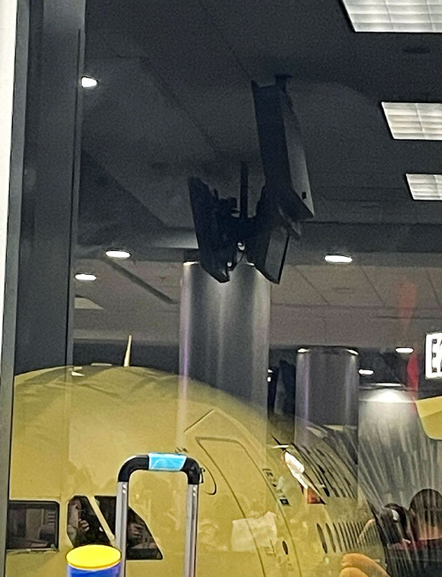 Delays and cancellations on a family cruise trip, ruining the vacation.