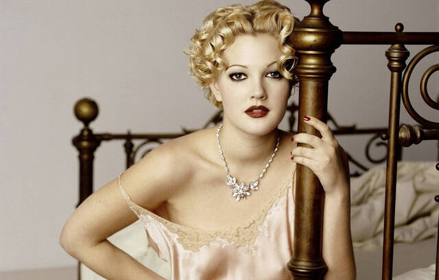Drew Barrymore: A Hollywood Icon’s Journey from Child Star to Multi-Talented Mogul