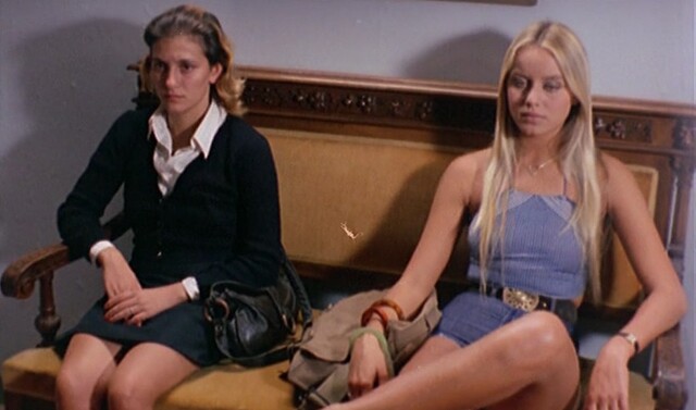 Gloria in movie Blue Jeans (1978)