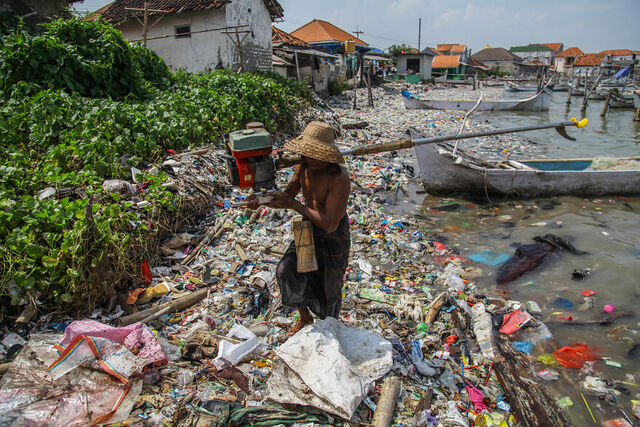 Indonesia: Southeast Asia’s Struggle with Air Pollution and Waste