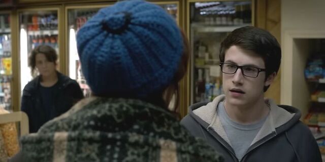 The Open House (2018): Atmosphere Built Carefully—Then Left Without Answers