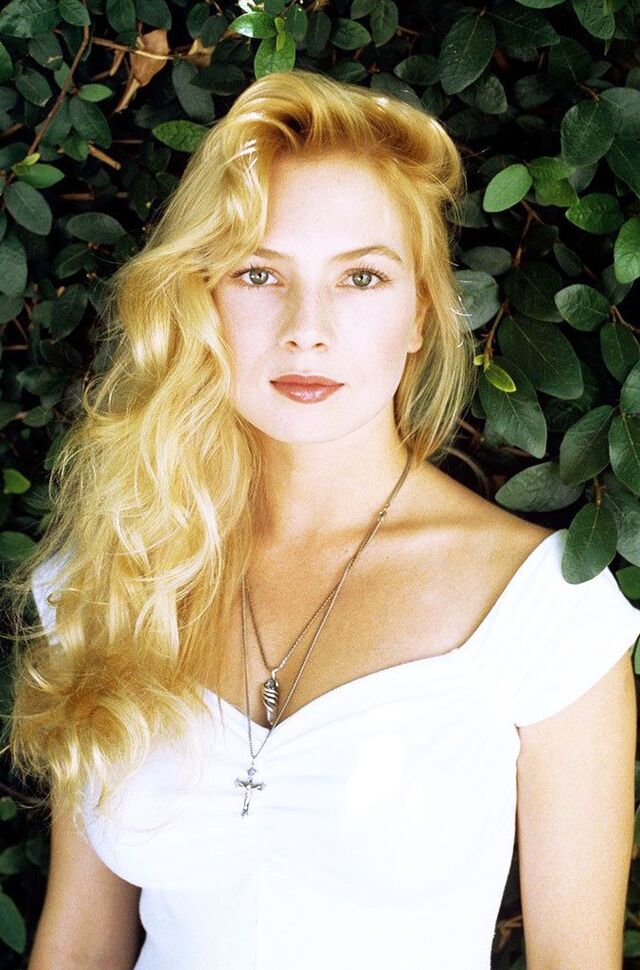 In the 1980s, Traci moved to California with dreams of becoming an actress.