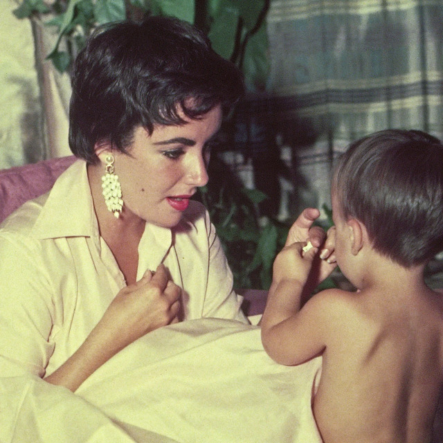 Rather than imposing her fame upon him, she allowed him the freedom to develop his own identity