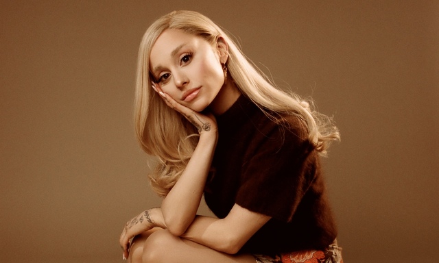 While she acknowledged feeling a bit shaken by the unexpected moment, Grande emphasized that she was ultimately fine with it