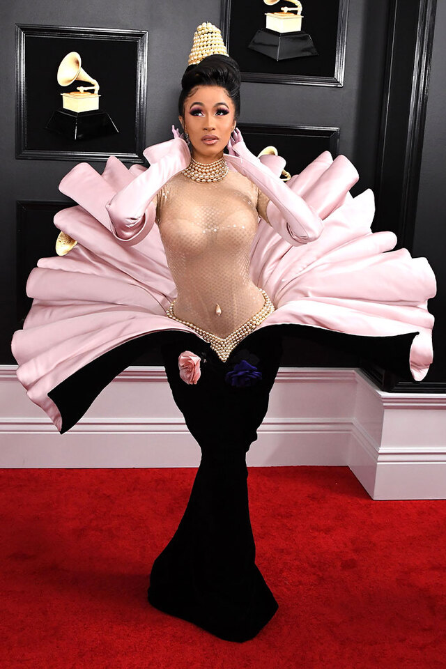 Cardi B (2019) channeled the Birth of Venus by emerging from a vintage Thierry Mugler oyster shell gown.