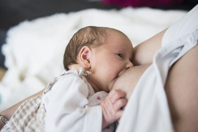 Studies measuring social interaction at the 6-month and 12-month marks found that exclusively breastfed babies scored higher in emotional responsiveness.